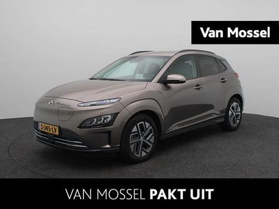Bruin Gebruikt 2023 Hyundai Kona Premium SUV | € 29.940 (Duur)