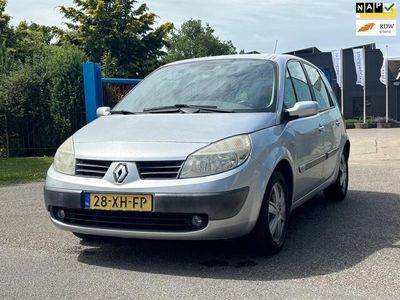 Occasion Renault Scénic II Dynamique 135 PK (99 kW) 2006 Grijs MPV