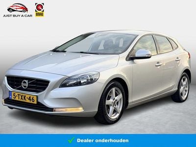 Grijs Occasion 2013 Volvo V40 Momentum Hatchback | € 11.750 (Eerlijke prijs)