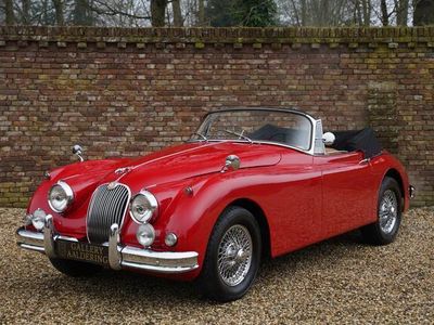 tweedehands Jaguar XK XK XK150 3.4 Litre Drophead Coupe Completely restored in the past with upgrades to the braking system and suspension, Continuously maintained after restoration, Theis in excellent driving condition and ideal for long journeys, Original left han
