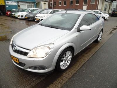 Occasion Opel Astra Cabriolet Enjoy 2010 Grijs (metallic) Cabriolet