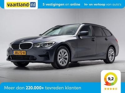Grijs Gebruikt 2021 BMW 330 Executive Stationwagen | € 23.845 (Super prijs)