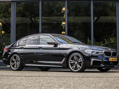BMW M550