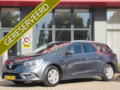 Grijs Gebruikt 2017 Renault Mégane GrandTour LIMITED Stationwagen | € 9.750 (Eerlijke prijs)