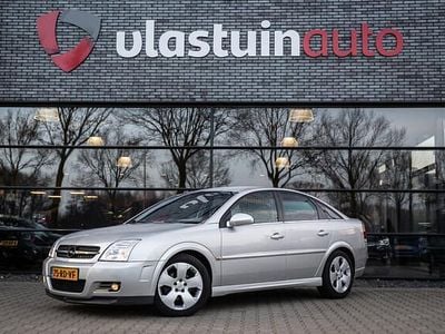 Occasion Opel Vectra GTS Elegance 155 PK (114 kW) 2005 Grijs Hatchback