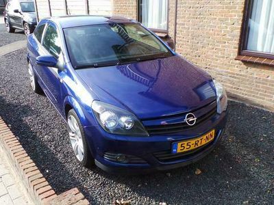 Blauw Gebruikt 2005 Opel Astra GTC Enjoy Hatchback | € 3.950