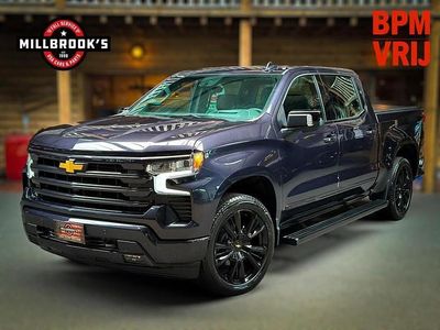 Blauw Occasion 2024 Chevrolet Silverado Van | € 74.950