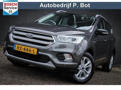 Grijs (metallic) Gebruikt 2018 Ford Kuga Titanium SUV | € 13.950 (Goede deal)