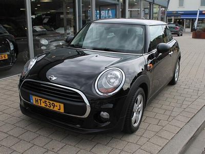 Occasion Mini One D Business 95 PK (69 kW) 2016 Zwart Hatchback