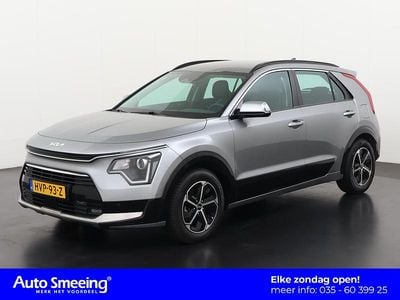 Grijs Gebruikt 2023 Kia Niro SUV | € 28.190 (Goede deal)