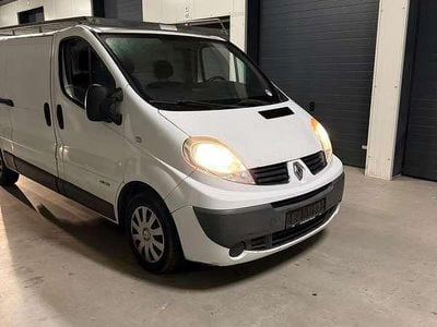 Wit Gebruikt 2009 Renault Trafic MPV | € 3.500 (Eerlijke prijs)
