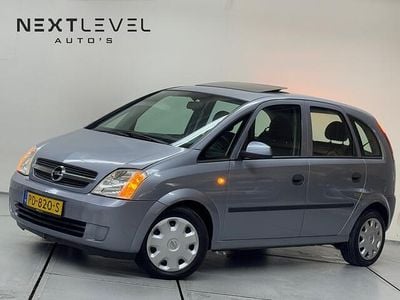 Grijs Gebruikt 2004 Opel Meriva Enjoy MPV | € 2.150 (Eerlijke prijs)