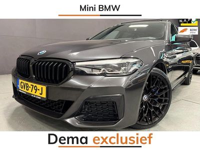 Grijs Occasion 2021 BMW 530 Executive Stationwagen | € 31.950 (Iets duurder)