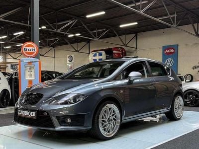 Grijs Occasion 2011 Seat Leon FR Hatchback | € 7.999