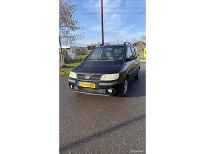 Zwart Occasion 2006 Hyundai Matrix Active MPV | € 1.750 (Eerlijke prijs)