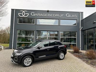 tweedehands VW T-Roc 1.5 TSI Life 150 pk automaat camera - stuur-stoelverw.