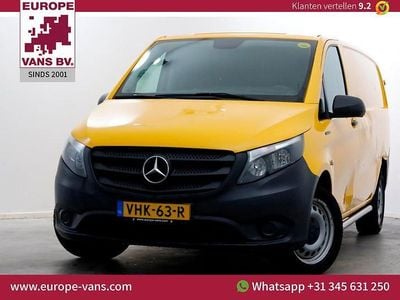 Geel Occasion 2020 Mercedes e-Vito MPV | € 5.999