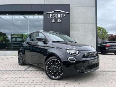 Zwart Occasion 2022 Fiat 500C Icon Cabriolet | € 25.990