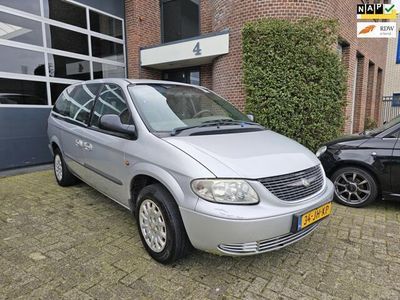 tweedehands Chrysler Grand Voyager 2.4i SE Luxe 7Persoons |Nap |Apk |Youngtimer
