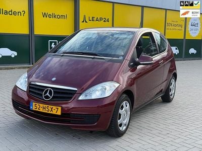 Rood Occasion 2009 Mercedes A150 Classic MPV | € 1.995 (Goede deal)