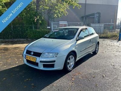 Occasion Fiat Stilo Young 95 PK (69 kW) 2005 Groen Hatchback