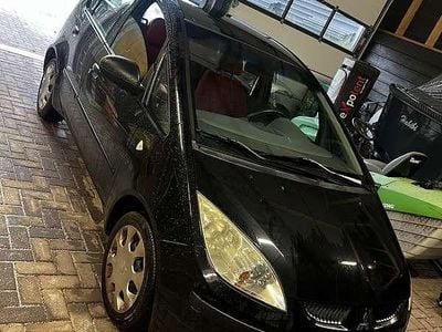 Zwart Gebruikt 2004 Mitsubishi Colt Hatchback | € 1.200 (Goede deal)