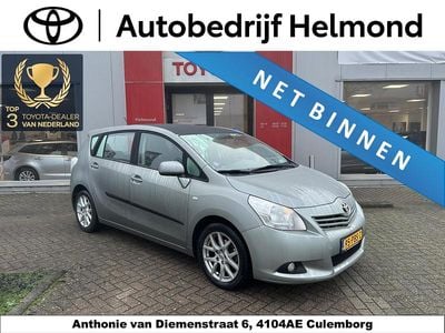 Grijs Gebruikt 2011 Toyota Verso Business Edition MPV | € 11.749 (Duur)