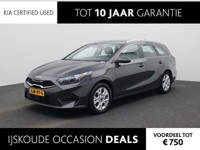 Grijs Occasion 2024 Kia Ceed Hatchback | € 25.940 (Eerlijke prijs)