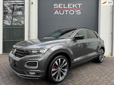 tweedehands VW T-Roc 2.0 TSI 4-Motion 3x R-Line DSG Virtual/Panoramadak/LED/Trekhaak/Airco/Navigatie/Apple/Stoelverwarming/Apk 04-2025