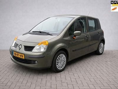 Occasion Renault Modus 112 PK (82 kW) 2005 Groen MPV