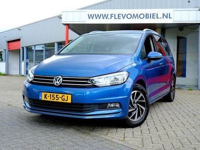 Blauw Occasion 2019 VW Touran Comfortline MPV | € 16.350 (Super prijs)
