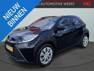 Zwart Gebruikt 2025 Toyota Aygo X Play SUV | € 18.445 (Goede deal)