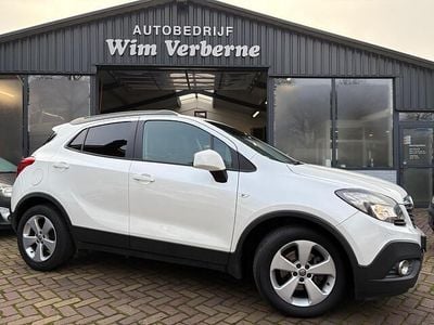 Wit (metallic) Gebruikt 2014 Opel Mokka Cosmo SUV | € 6.500 (Goede deal)