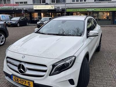Wit Gebruikt 2015 Mercedes 200 Ambition Stationwagen | € 11.500 (Goede deal)