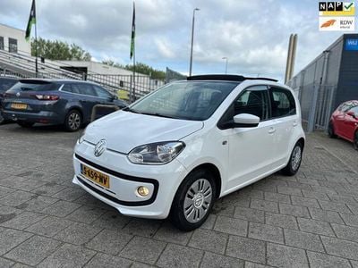 Wit Occasion 2012 VW up! move up! Hatchback | € 6.499 (Eerlijke prijs)