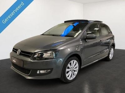 Grijs Gebruikt 2013 VW Polo Highline Hatchback | € 9.950 (Iets duurder)