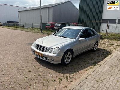 Mercedes C200