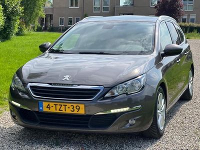 tweedehands Peugeot 308 SW 1.6 BlueHDI Blue Lease Executive Pano