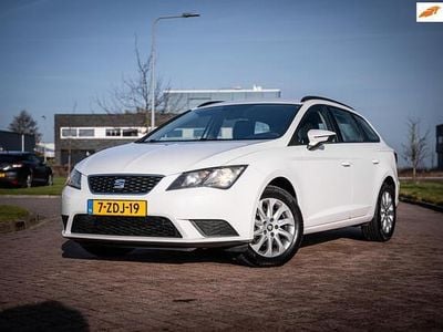 Wit Occasion 2014 Seat Leon ST Business Stationwagen | € 7.400 (Eerlijke prijs)