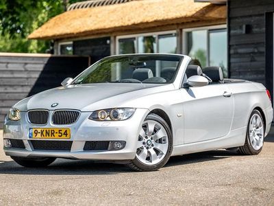 Grijs (metallic) Gebruikt 2007 BMW 325 Cabriolet Cabriolet | € 13.950