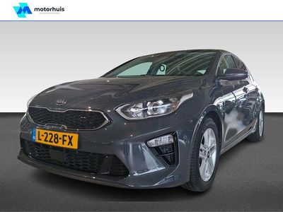 Grijs Gebruikt 2021 Kia Ceed Hatchback | € 18.925 (Goede deal)