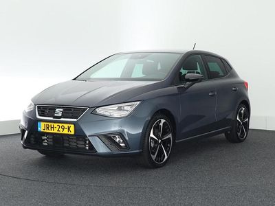 Grijs (metallic) Occasion 2025 Seat Ibiza FR Hatchback | € 27.449 (Duur)