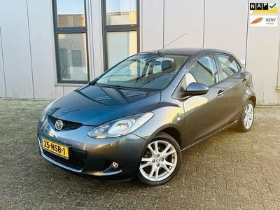 Grijs Occasion 2009 Mazda 2 Hatchback | € 4.999 (Eerlijke prijs)