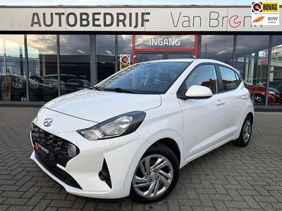 Wit Gebruikt 2021 Hyundai i10 Comfort Hatchback | € 10.845 (Eerlijke prijs)