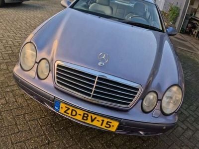 Mercedes CLK230