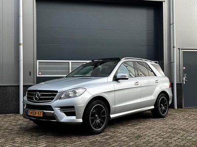 Grijs Gebruikt 2012 Mercedes ML350 SUV | € 16.450 (Eerlijke prijs)