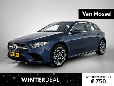 Blauw Gebruikt 2024 Mercedes A250 AMG line Hatchback | € 28.900 (Super prijs)