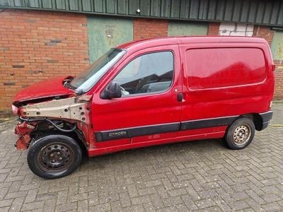 Occasion Citroën Berlingo 74 PK (54 kW) 2006 Rood MPV