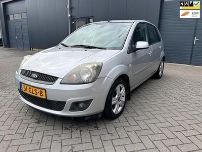 Occasion Ford Fiesta Futura 69 PK (50 kW) 2008 Grijs Hatchback