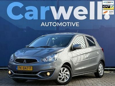 Occasion Mitsubishi Space Star Intense 71 PK (52 kW) 2017 Grijs (metallic) Hatchback